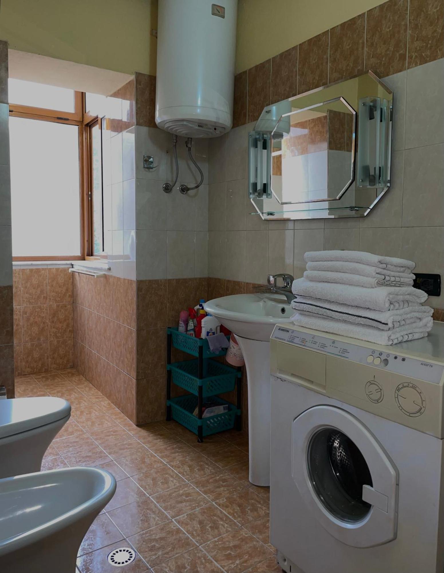 Central Apartment Shkodër Buitenkant foto