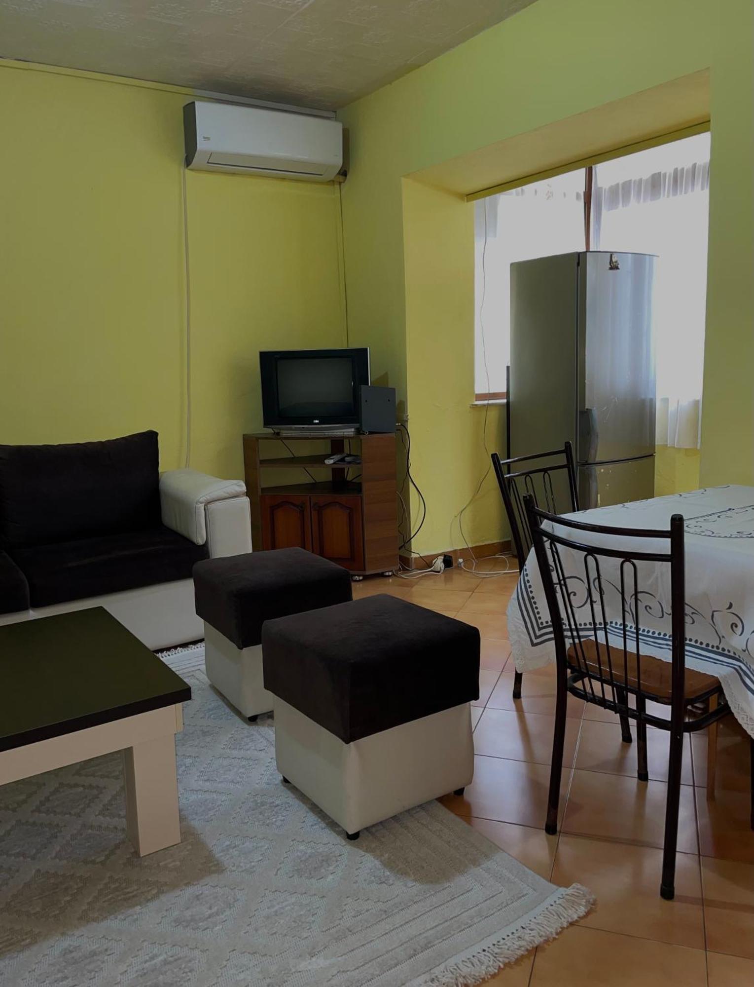 Central Apartment Shkodër Buitenkant foto